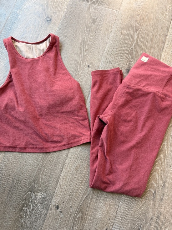 Vuori Pants - Vuori Women's Leggings and Crop Tank Set in Dusty Rose